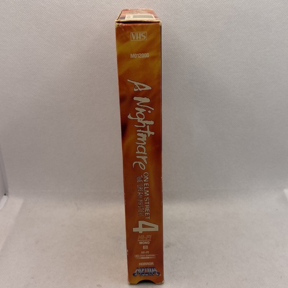 A Nightmare On Elm Street 4 The Dream Master VHS Horror Movie Original 1988 - Picture 2 of 9